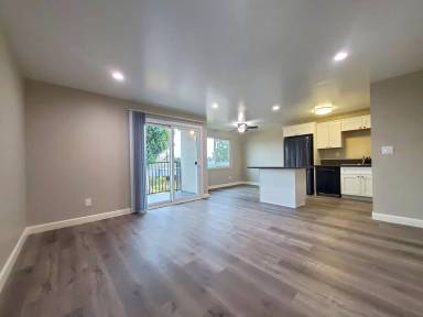 Main picture of 215 To 223 H St