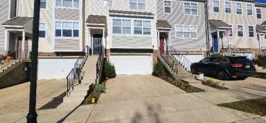 Main picture of 378 English Oak Ln