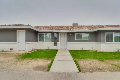 Main picture of 1001 Mira Loma Dr