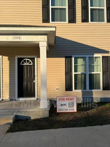 Main picture of 1994 Greencastle Ln