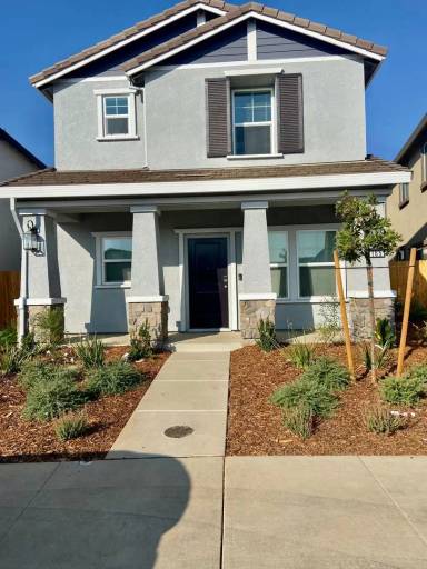 Main picture of 4165 Arjuna Way