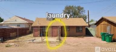Main picture of 1014 1/2 N Apache Ave