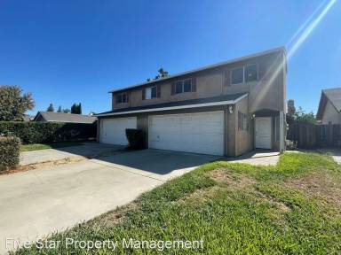 Main picture of 818 S Jack Tone Rd