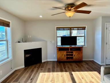 Main picture of 1009 Forrest Dr