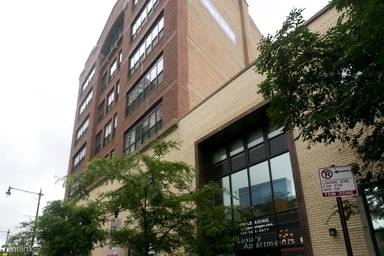 Main picture of 2036 S Michigan Ave