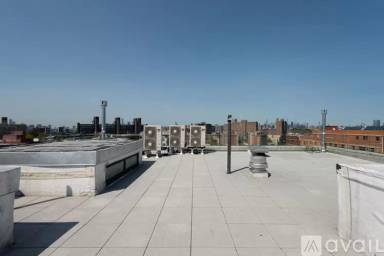 Main picture of 594 Bushwick Ave
