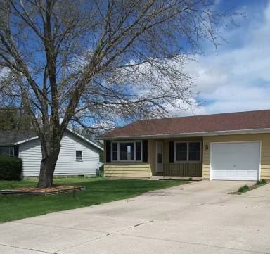 Main picture of 58118 County Road 23