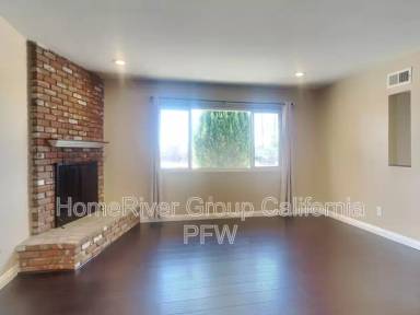 Main picture of 6360 N Burton Ave