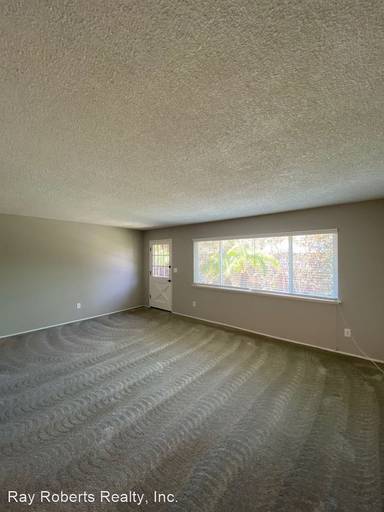 Main picture of 4335 Howard Ave
