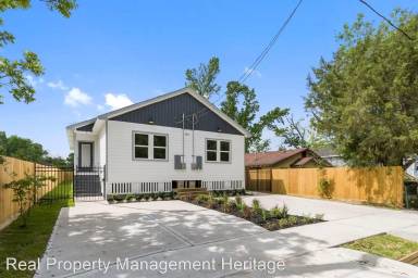 Main picture of 769 Dillard St