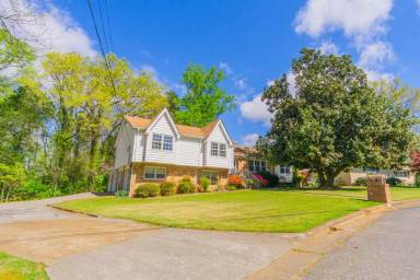 Main picture of 7604 Teal Dr SW