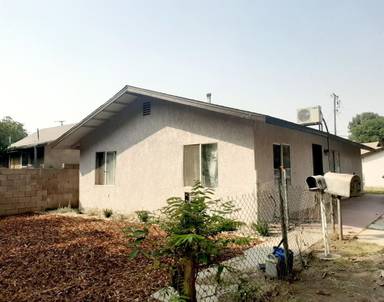 Main picture of 2680 S Cedar Ave