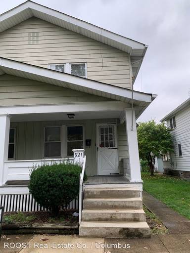 Main picture of 919 Oxley Rd