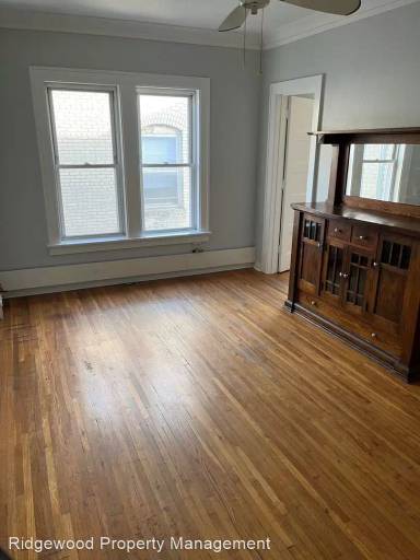 Main picture of 1821 1st Ave S