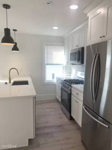 Main picture of 79 Ring St