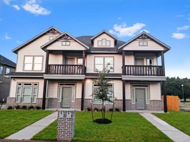 Main picture of 902 Montclair Ave