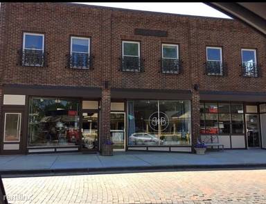 Main picture of 76 1/2 S Main St