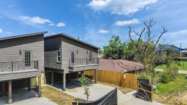 Main picture of 8625 Homewood