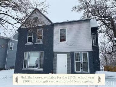 Main picture of 328 N 6th St