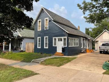 Main picture of 708 Coit Ave NE