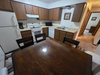 Main picture of 1832 6th St