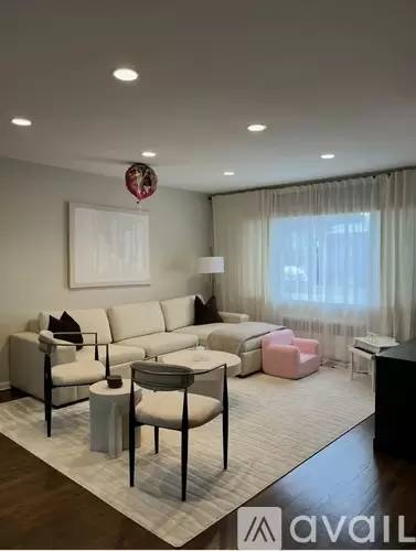 Main picture of 8 Blackford Ave
