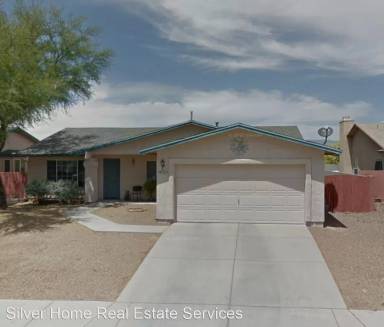 Main picture of 9721 E Bennett Dr