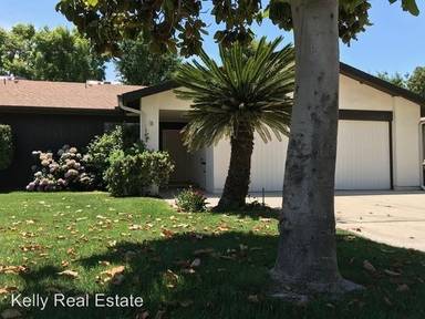 Main picture of 5909 Sunny Palms Ave