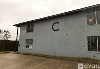 Main picture of 1077 N Donmoor Ave