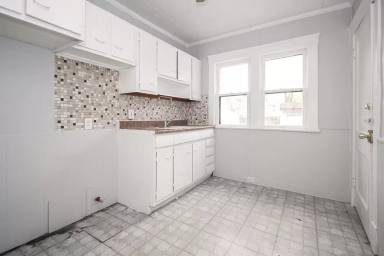 Main picture of 1909 Treadway Ave