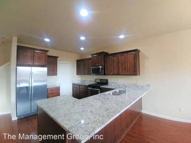 Main picture of 7510 NE 32nd Ave