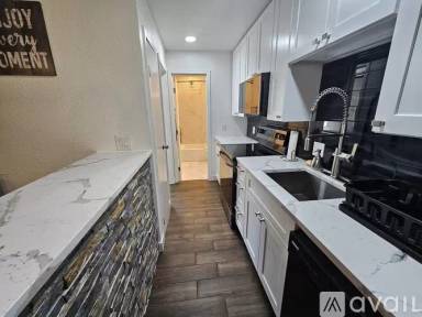 Main picture of 214 S Harris St