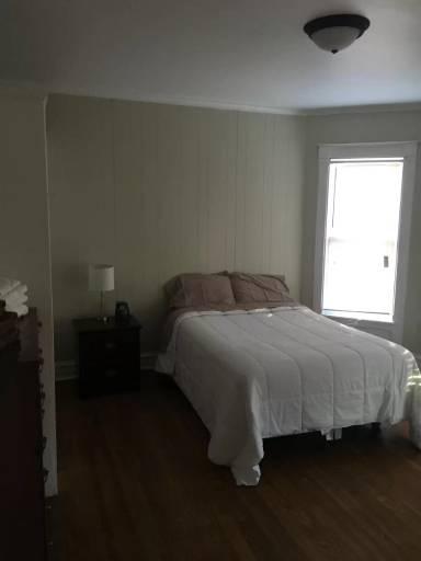 Main picture of 480 Roe Ave