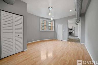 Main picture of 1154 W 17th St