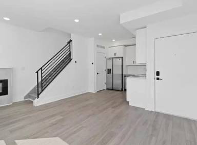 Main picture of 2547 Frankford Ave