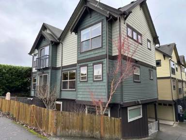 Main picture of 1723 25th Ave S