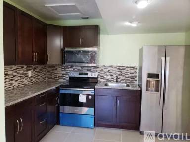 Main picture of 12801 SW 21st St