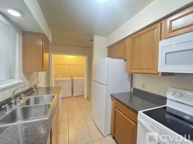 Main picture of 2268 Continental Ave