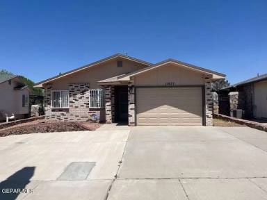 Main picture of 11977 Castle Woods Dr