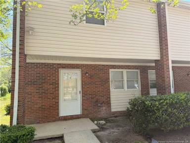 Main picture of 713 North St
