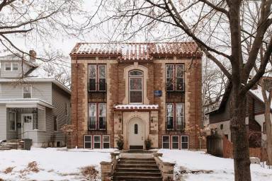 Main picture of 3538 Fremont Ave S