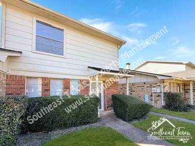 Main picture of 6630 Lexington Dr