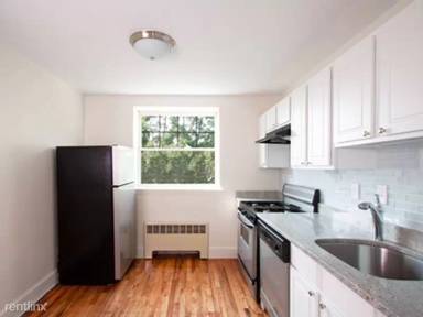 Main picture of 262 Harvard St