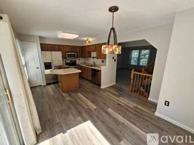 Main picture of 351 Murrays Ln