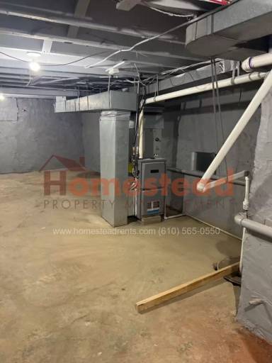 Main picture of 416 Gilbert St