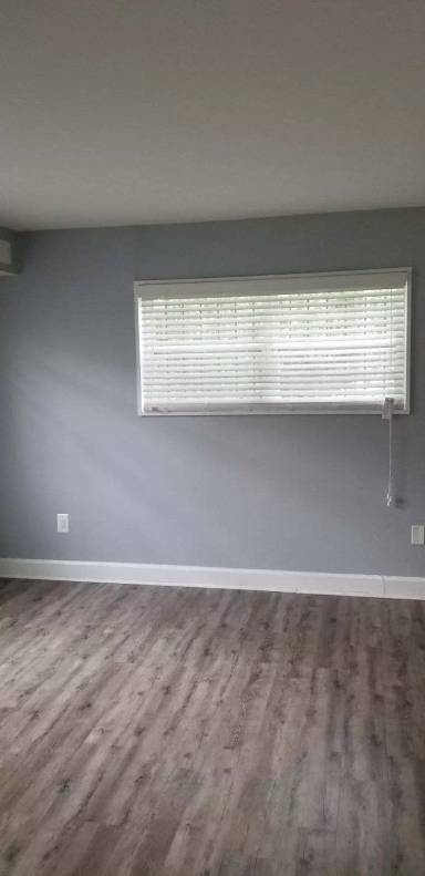 Main picture of 3748 1st St SE