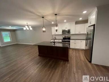 Main picture of 1185 E Bentley Cir