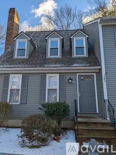 Main picture of 130 Wellman Ave