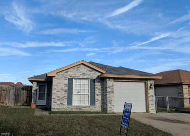 Main picture of 2106 Wright Way