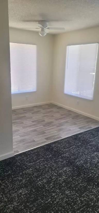 Main picture of 10592 Sunset Ave